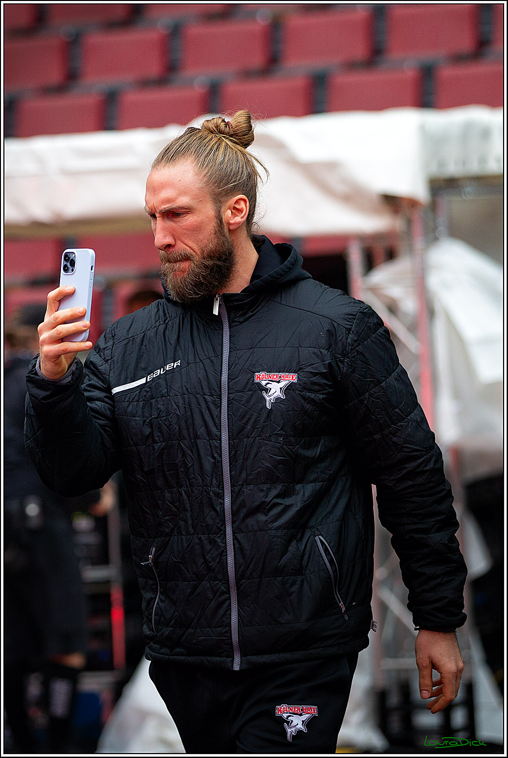 PENNY DEL; Koelner Haie Wintergame Training; Koeln, 02.12.2022